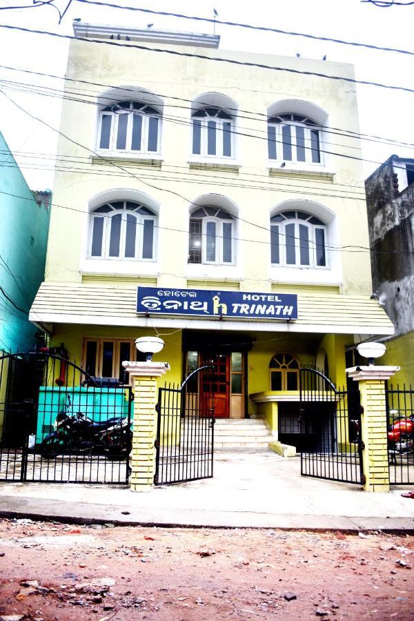 Hotel Trinath Nayagarh Exterior foto